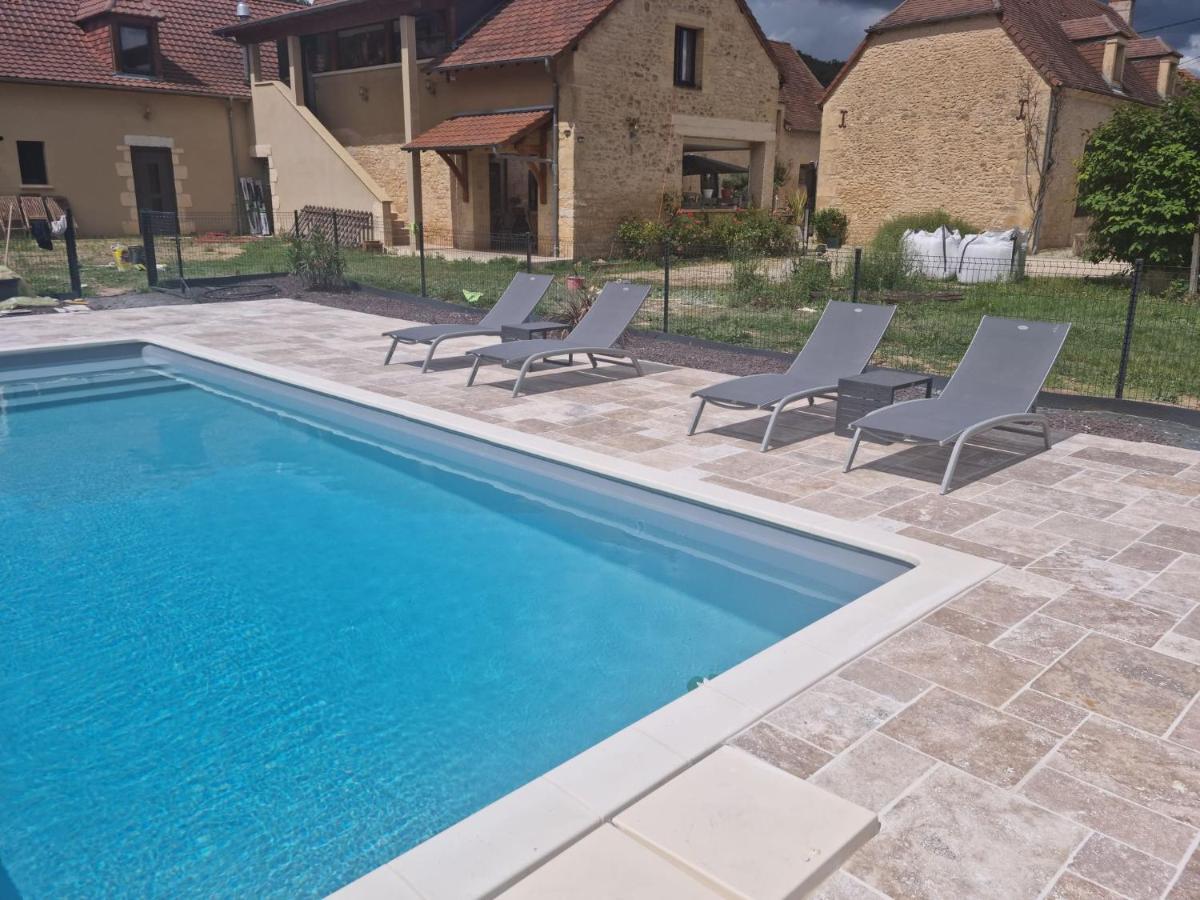 Le 4 Bed & Breakfast Montignac-Lascaux Bagian luar foto