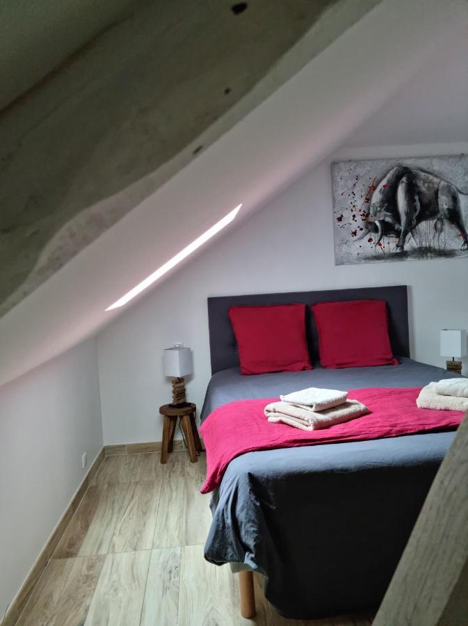 Le 4 Bed & Breakfast Montignac-Lascaux Bagian luar foto