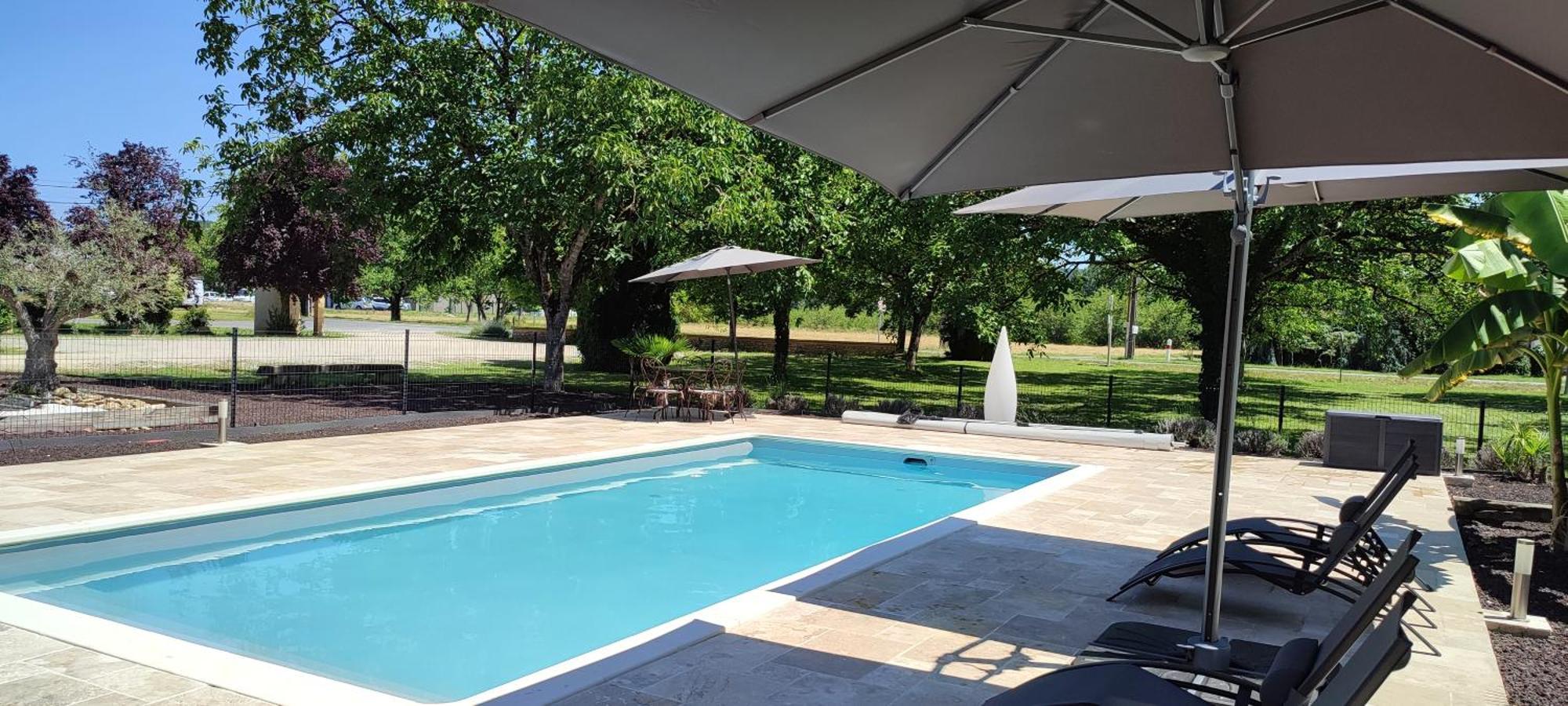 Le 4 Bed & Breakfast Montignac-Lascaux Bagian luar foto